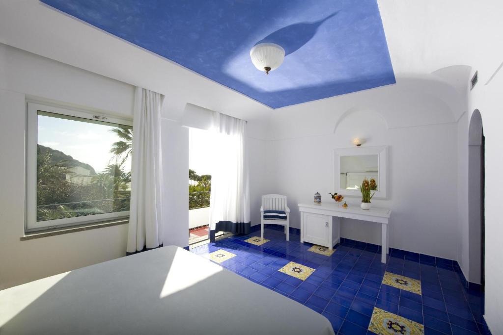 San Michele Hotel&Spa Sant'Angelo  Zimmer foto
