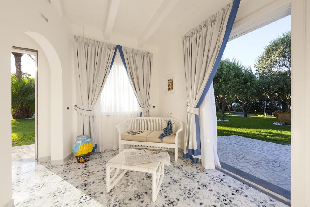 San Michele Hotel&Spa Sant'Angelo  Zimmer foto
